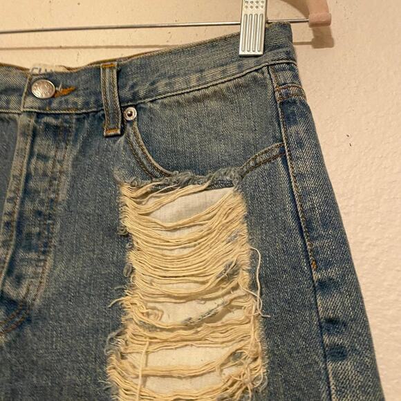 Brandy Melville MELVILLE Made in Italy Destroyed Distressed Shorts Size 4 - Picture 9 of 12